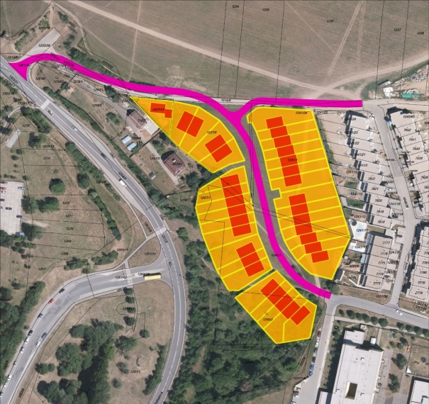 Příprava pozemků pro výstavbu řadových domů v Třebíči pokračuje