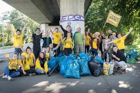 Trash Hero uklízí Třebíč