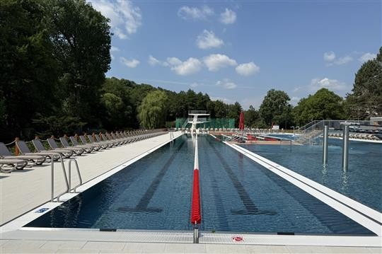Koupaliště Polanka je po roční rekonstrukci otevřené pro veřejnost Koupaliště Polanka je po roční rekonstrukci otevřené pro veřejnost