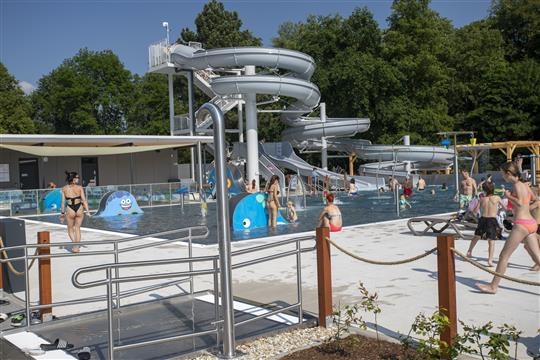 Rekonstruované koupaliště Polanka bojuje o titul Stavba roku