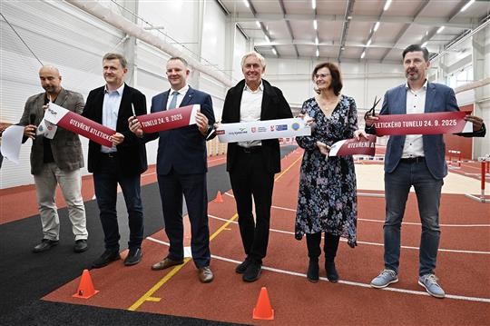 Třebíč otevřela první atletický tunel na Vysočině