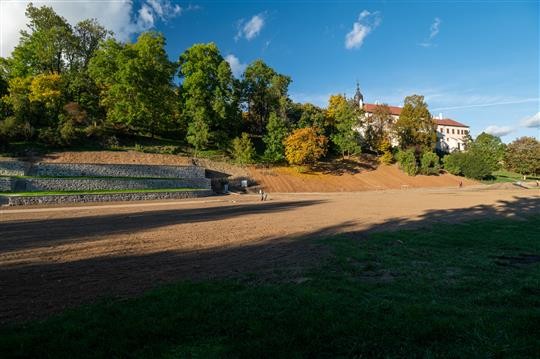 Druhá etapa rekonstrukce zámeckého parku se chýlí ke konci