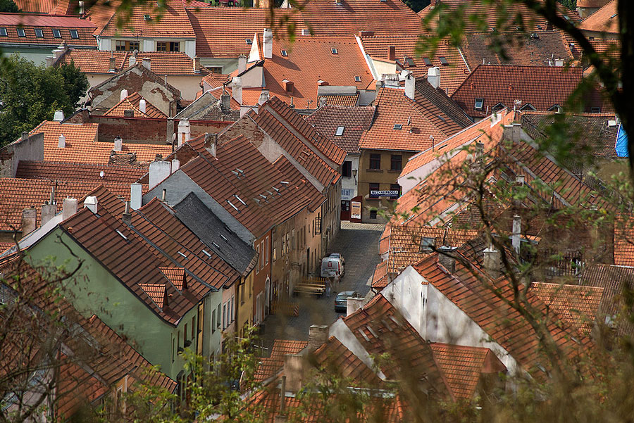 Židovská čtvrť v Třebíči - pohled na střechy domů